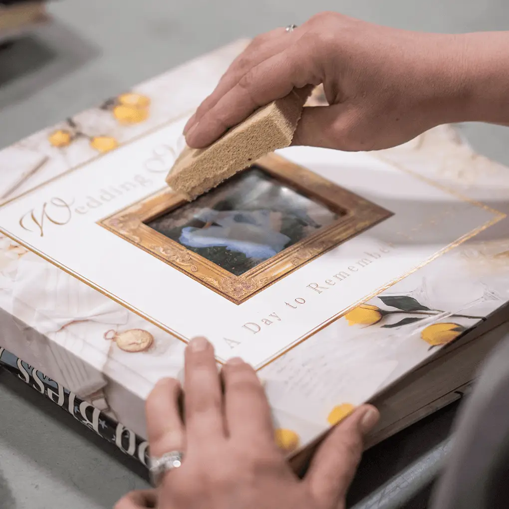 At CRS Packout, we employ our specialized/proprietary cleaning methods to detail clean, deodorize and restore your contents to their pre-damaged condition.